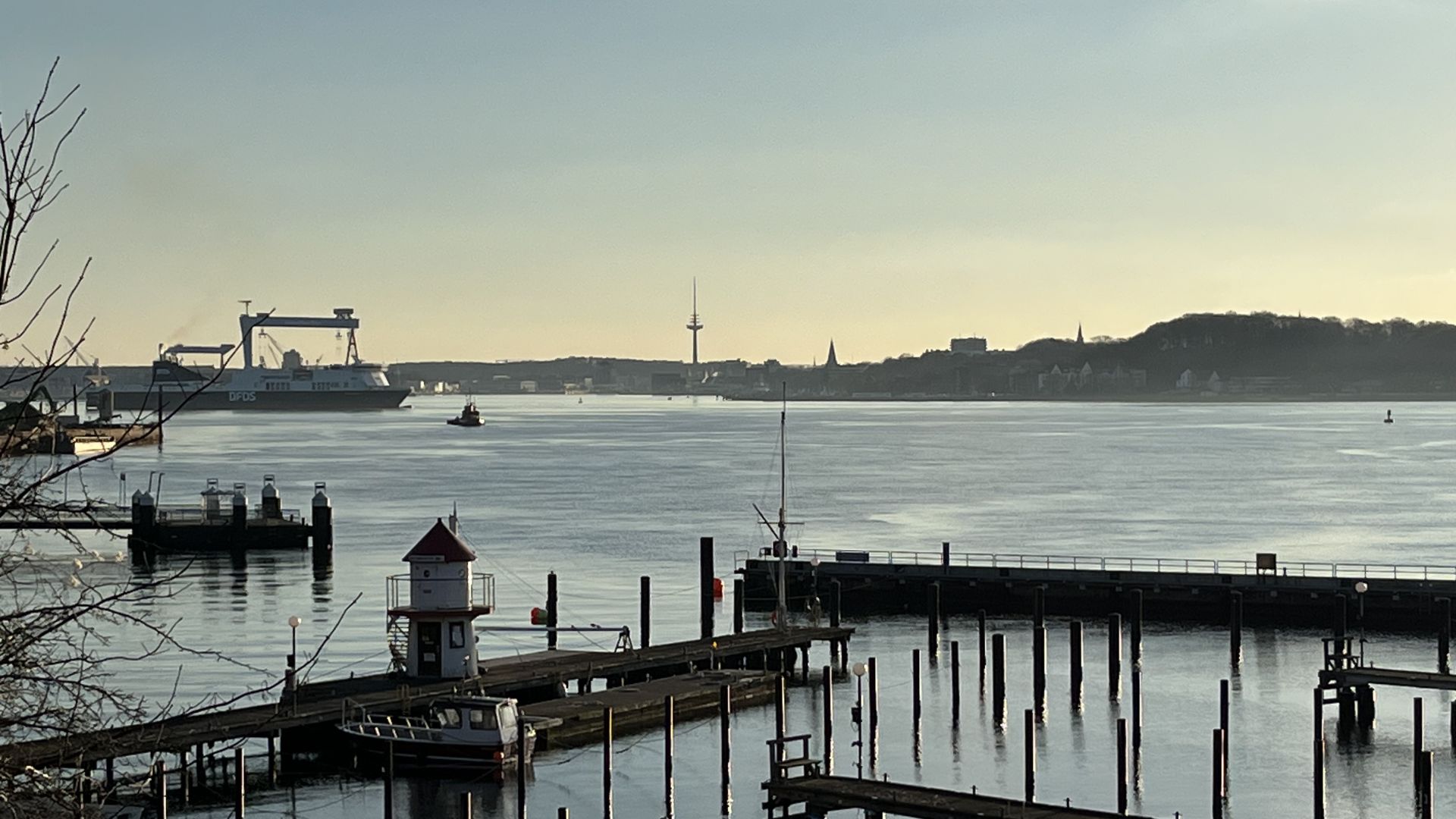 Bild von der Kieler Förde im Winter